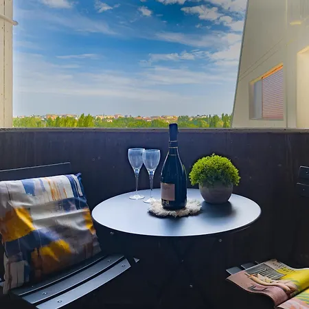 Appartement The Pyramids Of Motor Valley - Ra's Modena