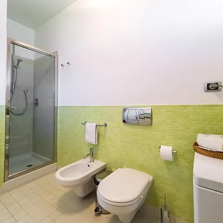 Apartment The Pyramids Of Motor Valley - Ra's Modena