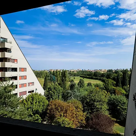 The Pyramids Of Motor Valley - Ra's * Modena