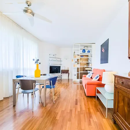 Apartment The Pyramids Of Motor Valley - Ra's Modena