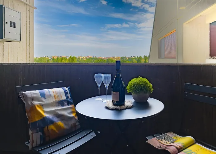 Apartament The Pyramids Of Motor Valley - Ra's Modena