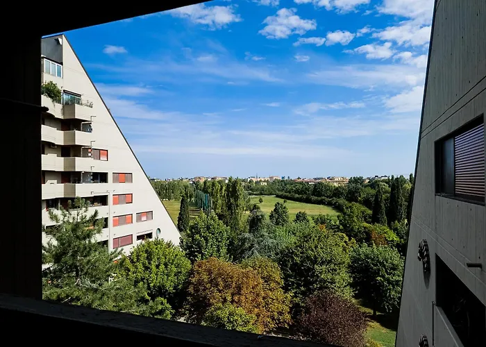 The Pyramids Of Motor Valley - Ra's * Modena